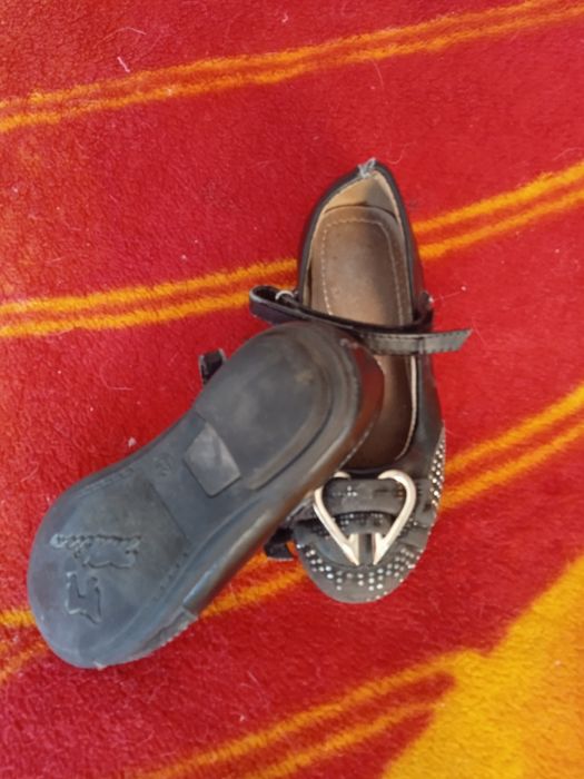 Обувь для девочки