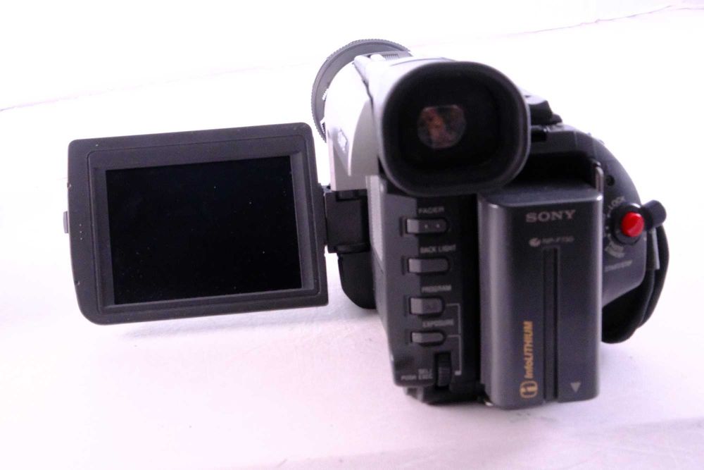 Sony Hi8 TRV-94E – kultowa kamera Hi8 z klimatem Y2K!