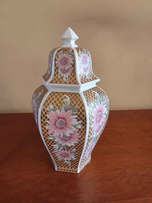Jarro decorativo em porcelana com tampa – Made in Italy