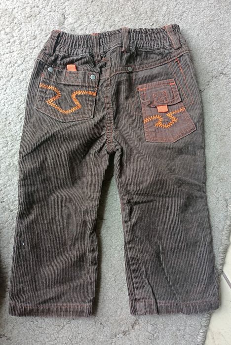 Brązowe spodnie sztruksowe rozm 80/86 early days