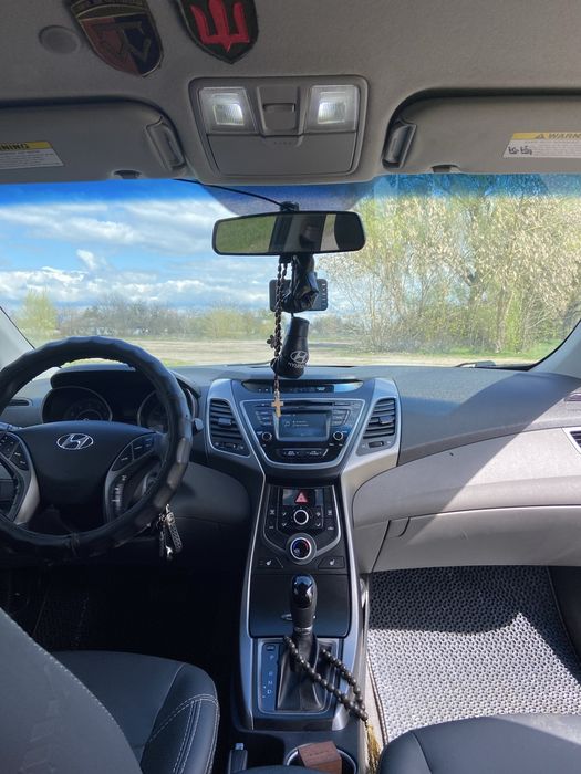 Hyundai Elantra 2014