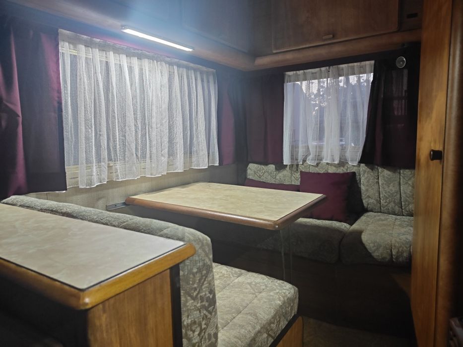 Autocaravana Hymer Fiat Ducato 1.9D – Compacta 4,5m – Muito estimada