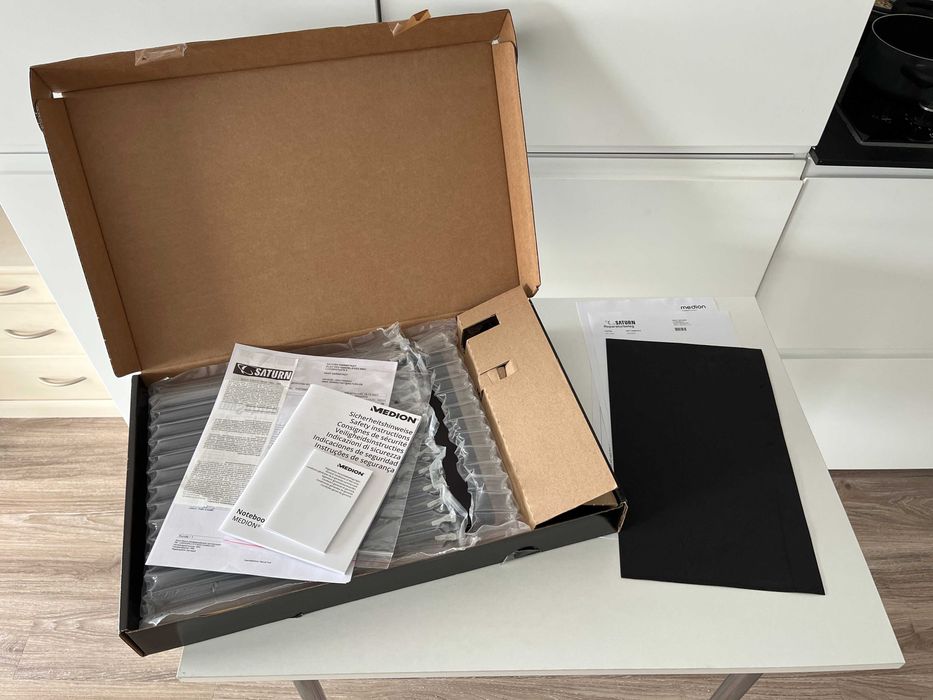 Ігровий ноутбук ERAZER Specialist P10 игровой НОВИЙ! Гарантия + ЧЕК !!