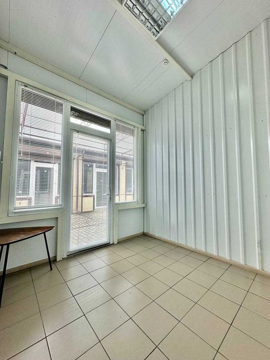 Продаж  комерційного приміщення у центрі м.Дрогобич(П.Орлика)