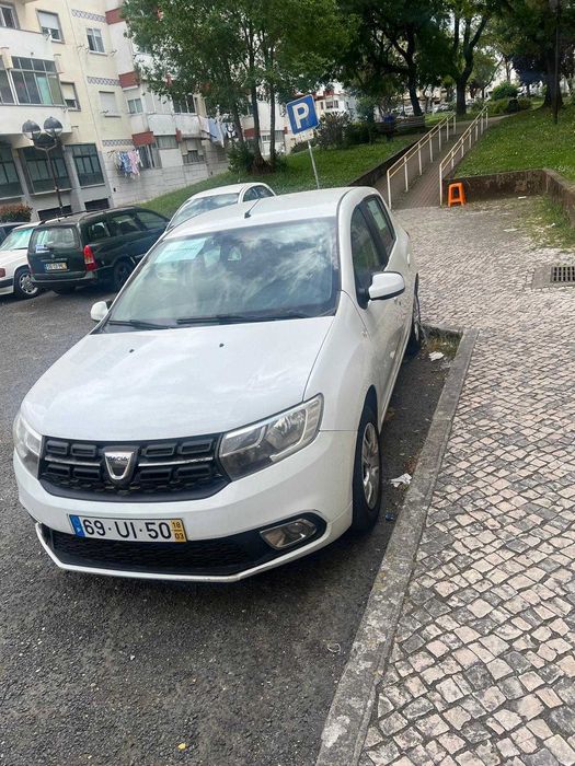 Carro Dacia Sandero