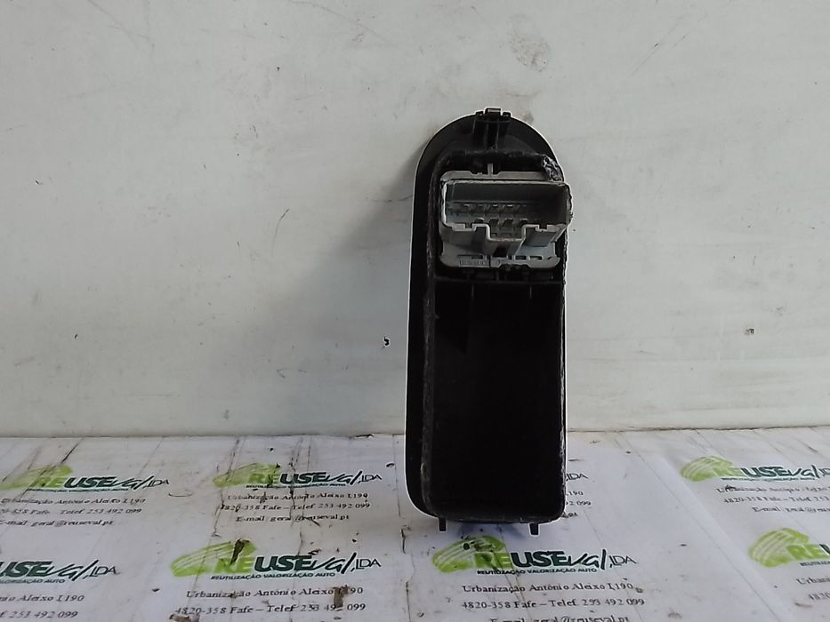Interruptor Elevador Vidros Fr Esq RENAULT Megane II Sedan (LM0/1_)