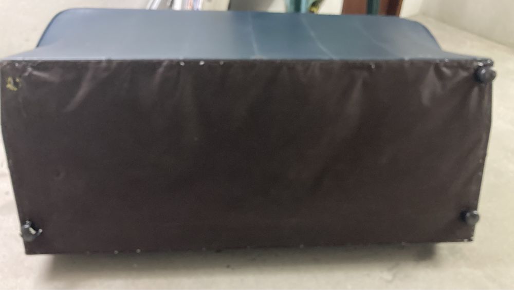 Sofá 3 lugares em pele genuína azul – confortável e sólido