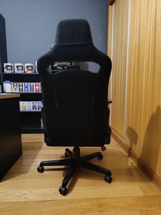 Cadeira Gaming preta