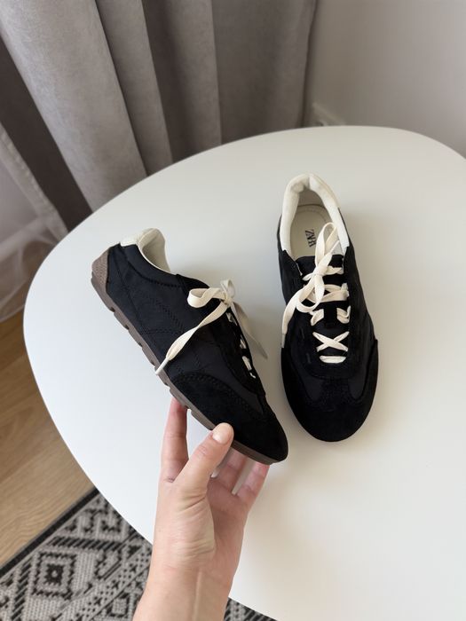 Кросівки ZARA/ 38 /Нова колекція/мʼякі комбіновані кросівки бігові