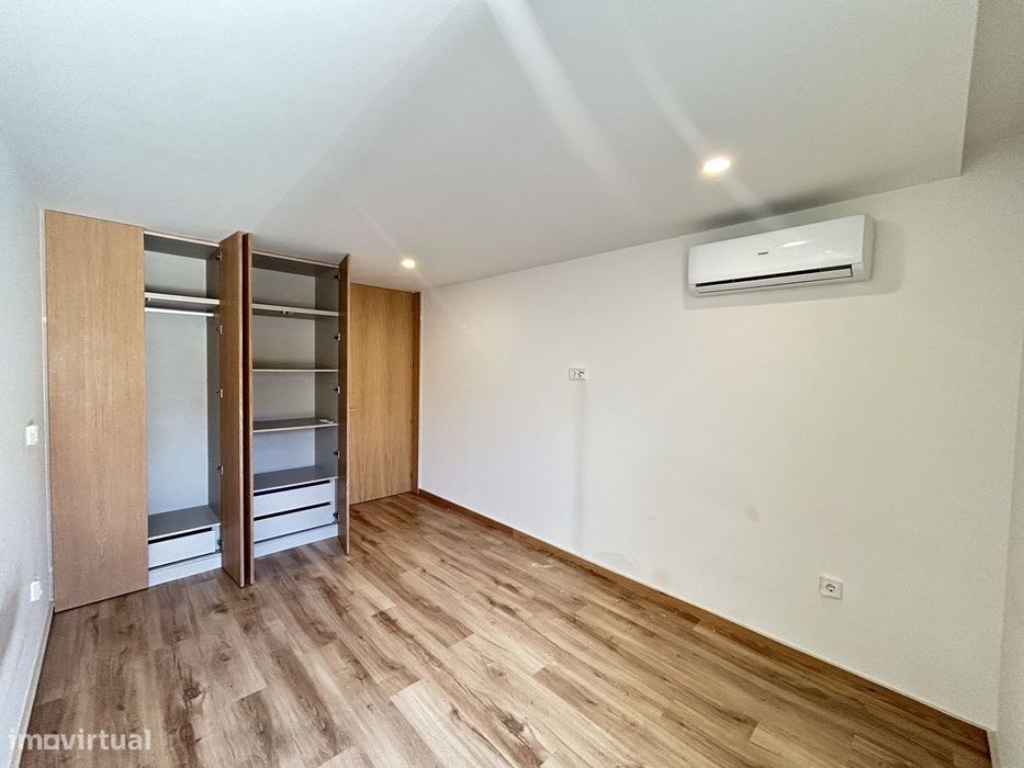 T2 Novo, c/ terraço,suíte e cozinha equipada,perto do Centro de Braga!