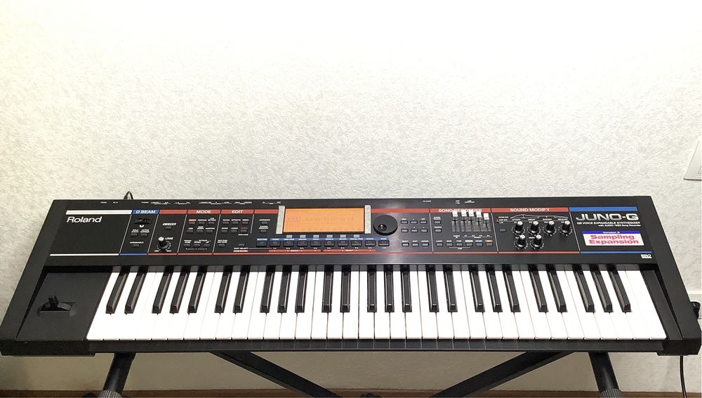 Roland Juno G 128 voice мульті тембральна станція, синтезатор +512mb