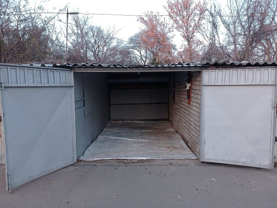 Продам гараж в кооперативе