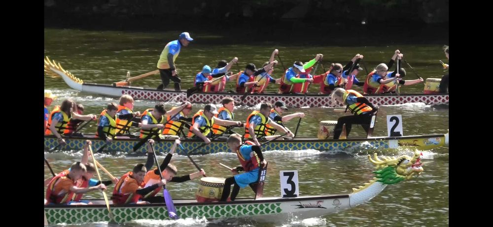 Фото відео зйомка, тамада на  весілля та ведучий свят.
