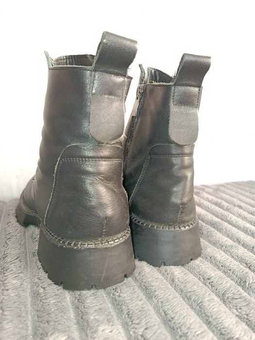 Зимові черевики 38 розміру