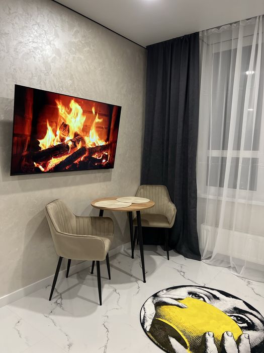 Подобова оренда ЖК Центральний 2 , євро 2-к кв. Ліфт працює завжди!!!