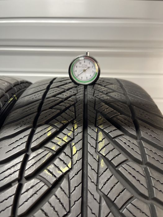 Зимові шини 245/45r18 Good/Year. Ціна 3000грн/шт.
