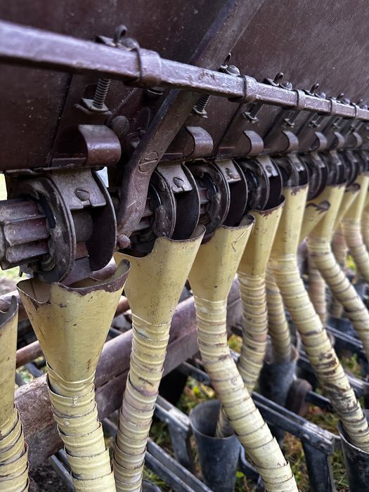 Сівалка навісна для мінітрактора