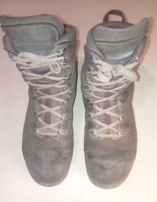 Берці 42р., TALAN