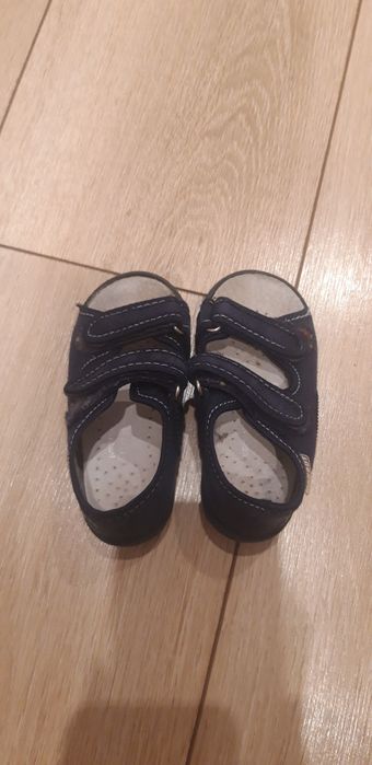 Sandały sandałki chłopięce Renbut rozmiar 21
