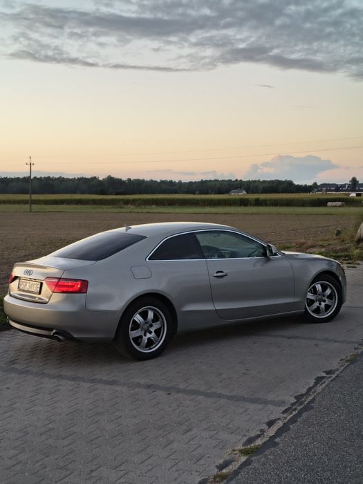 Audi A5 quattro coupe