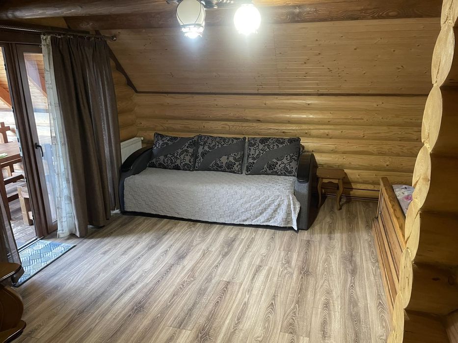 Оренда кімнат в Поляниці