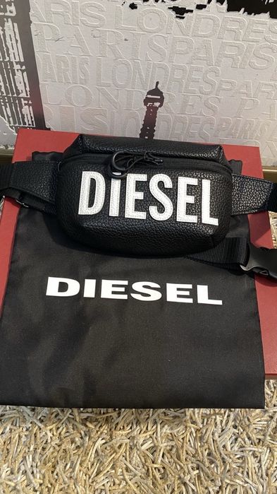 Сумка-бананка DIESEL