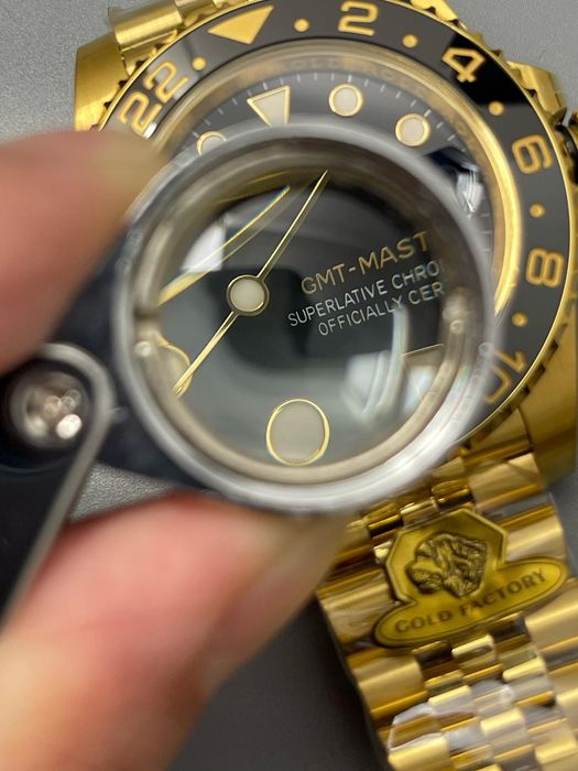 Rolex gmt-master II YELLOW GOLD JUBILEE REF.M126718GRNR-0001