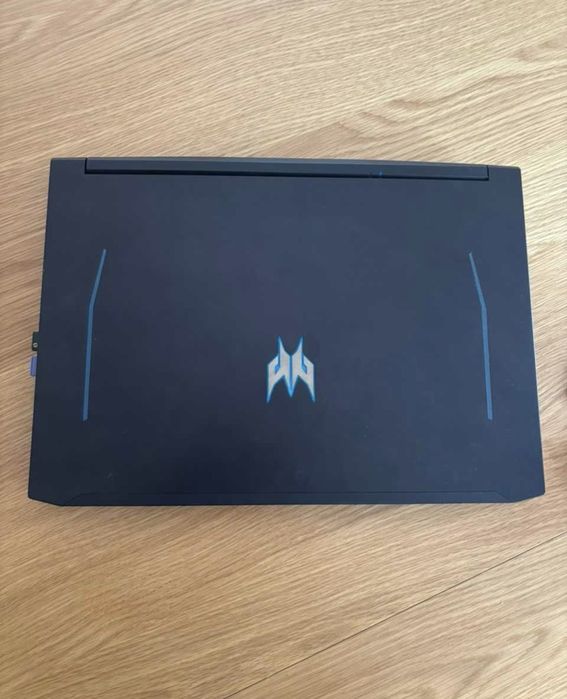 Acer predator Helios 300