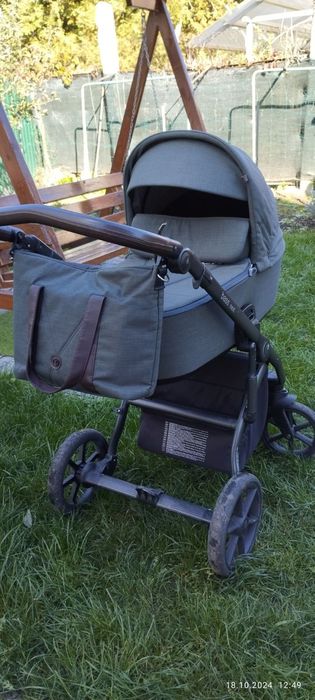 Продам візочок 2 в 1 Roan Bass Next