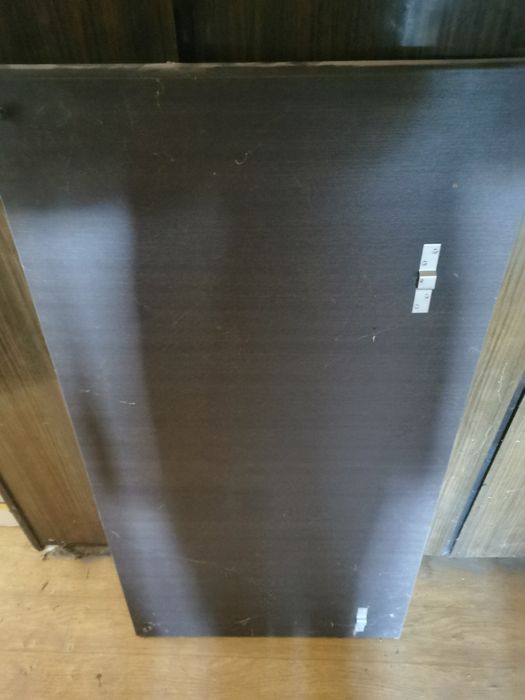 Sprzedam lustro w drewnianej masywnej ramie