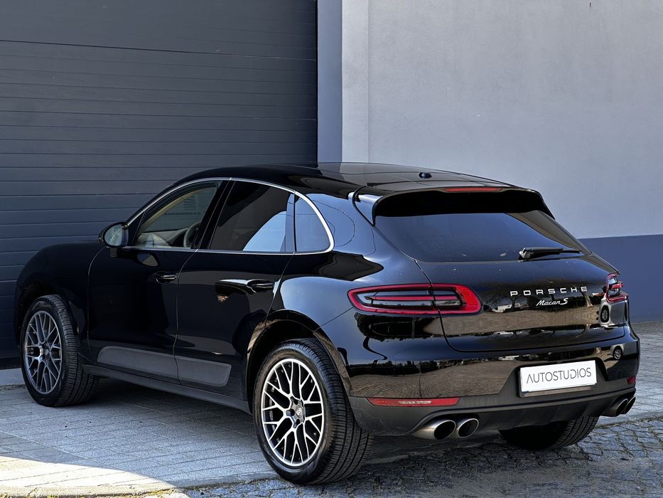 Porsche Macan S