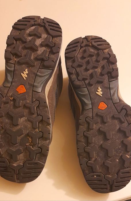 Bota sapato caminhada