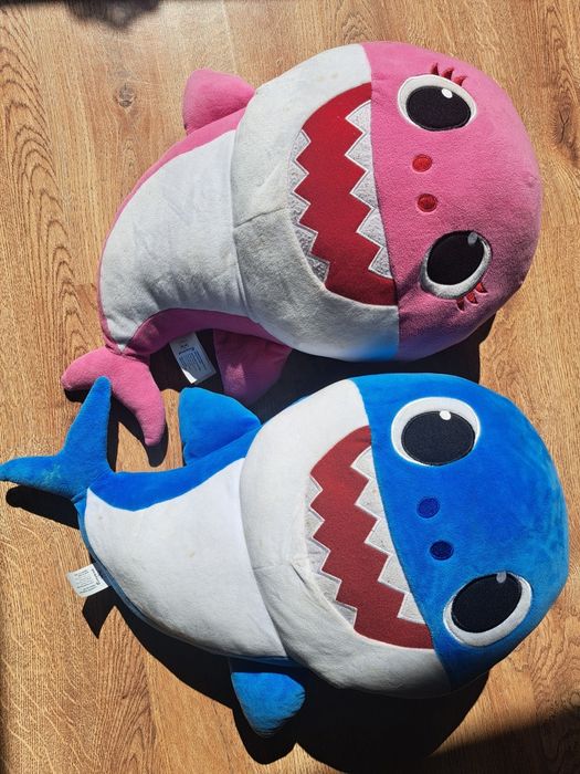 Maskotki zestaw 3szt. Baby shark, Daddy shark, Mammy shark