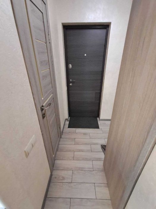 Одно кімнатна квартира з євроремонто,  вул.Полтавська 10.