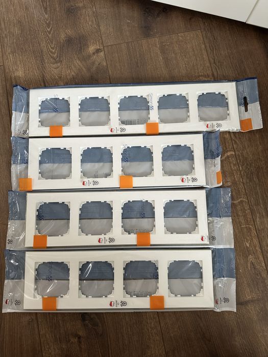 Ramki gniazdka włączniki