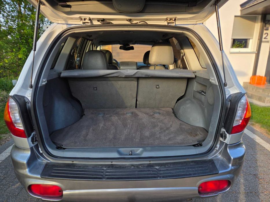 Hyundai Santa Fe 4x4 2.7 V6 automat