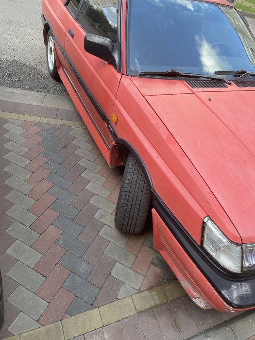 Nissan Sunny b12