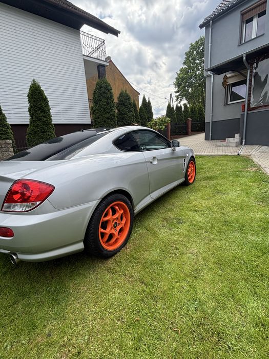 Hyundai coupe 2.0l