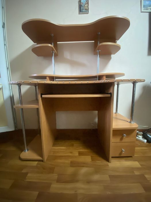 Компьютерний, робочий стіл