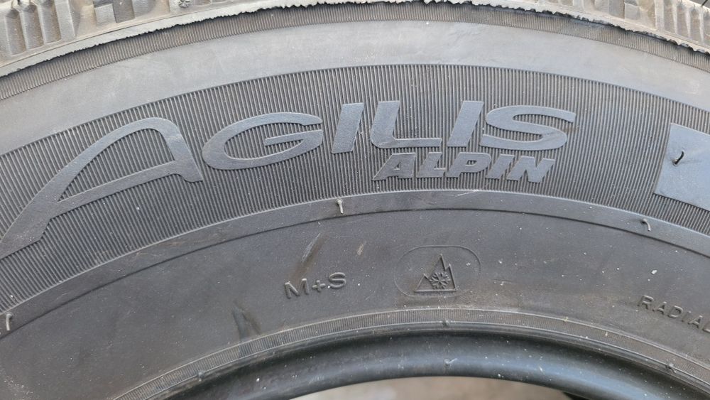 Шини 225/75/16с Michelin