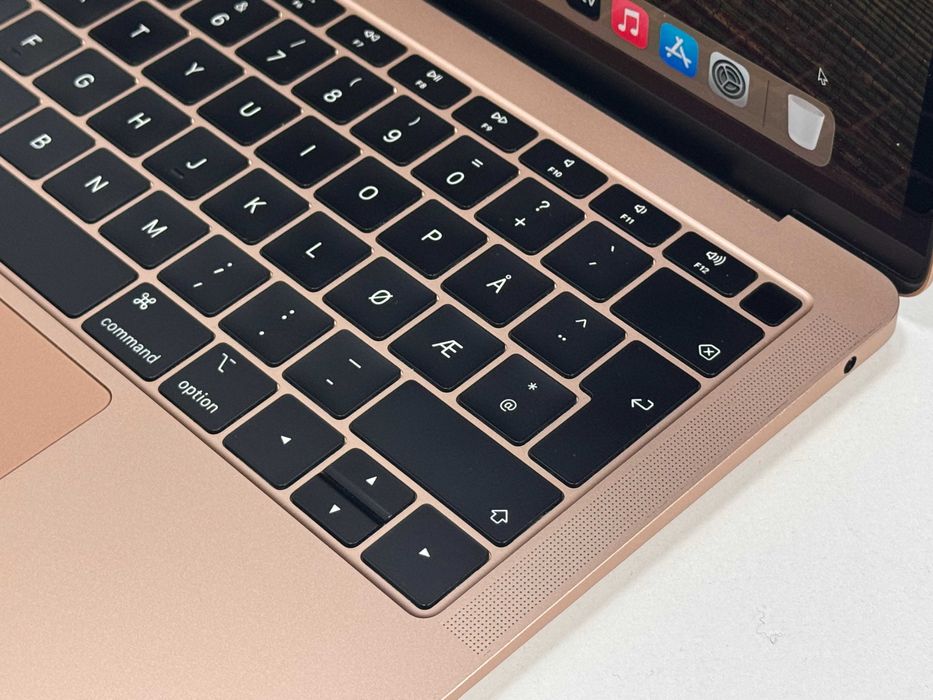 Apple MacBook Air 13 2018 i5 8GB RAM 128GB SSD