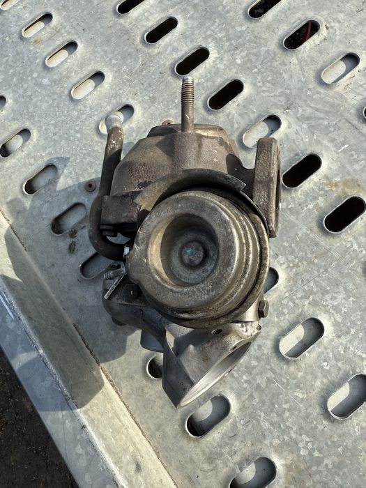 Турбина BMW E46 M47N 320 Рестайл Вакуумна БМВ Е46 м47н Турбіна