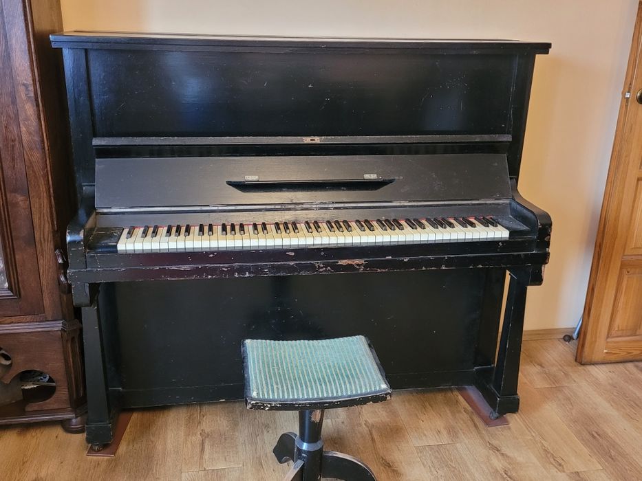 Sprzedam pianino