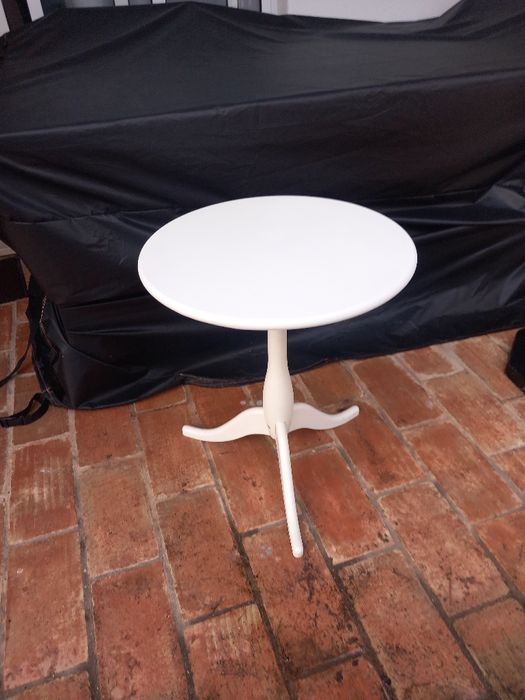 Mesinha redonda branco