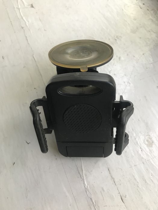 Автомобільний тримач