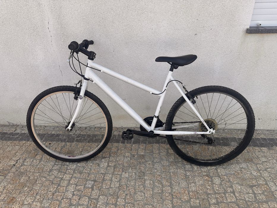 bicicleta branca