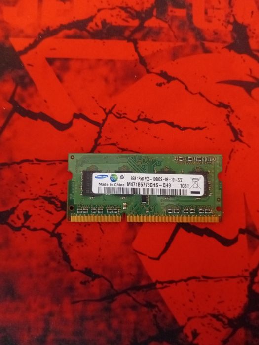 Оперативная память DDR3 2GB