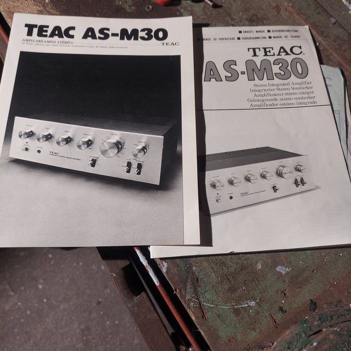 Sprzedam wzmacniacz .PERFEKCYJNY STAN TEAC AS-M30.