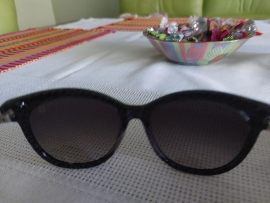 Oryginalne okulary przeciwsłoneczne  Tous