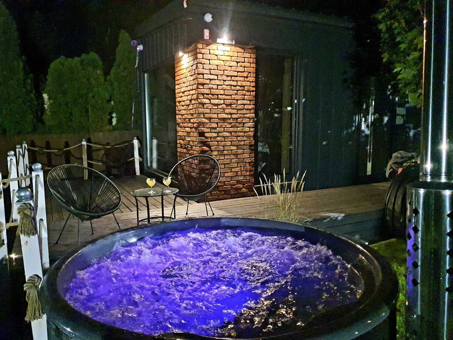 Domek nad jeziorem z własną linią brzegową jacuzzi  sauna  zwolnił się termin  PILNE 9.16/07/2026